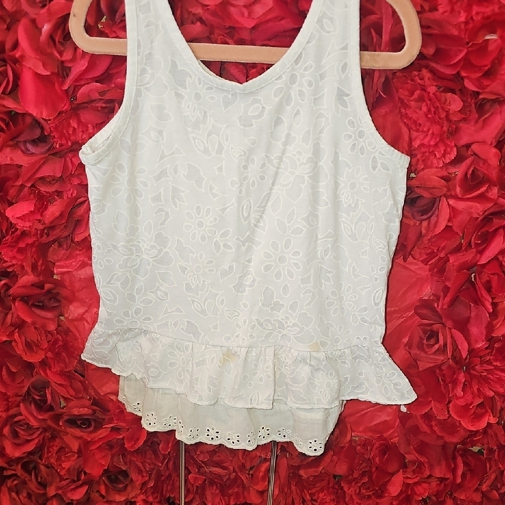 Cherokee White Floral Eyelet Lace Tank Top Size 7/8 (2 Small Stains On Front-pic